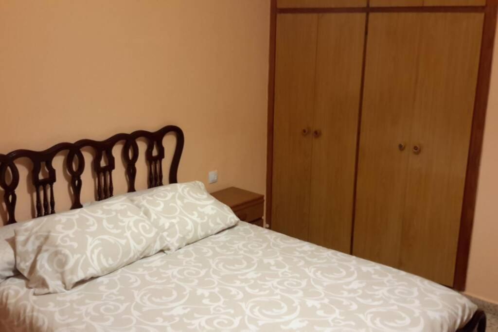 Apartamentos Кампоманес Экстерьер фото